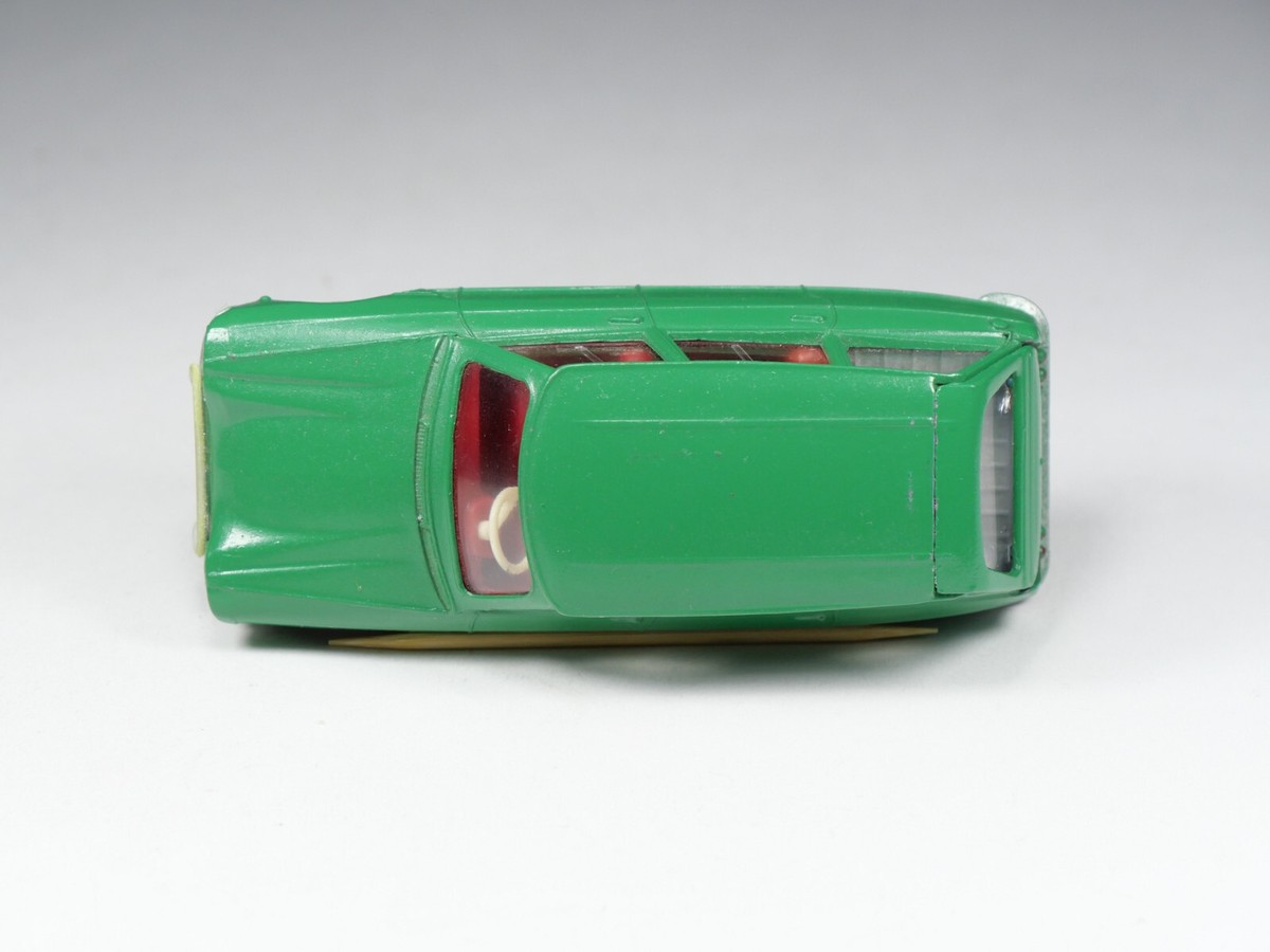Dalia Solido 　NO.33 CITROEN AMI 6 Vectis Auctions | Dalia Solido No.33 Citroen Ami 6