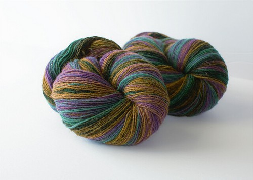 Dundaga 6/1NM 100% Wool 396 g Gradient Col. Bearded Iris Kauni Shetland
