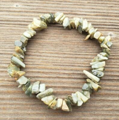NATURAL CHRYSOBERYL STONE GEMSTONE STRETCHY CHIP BRACELET