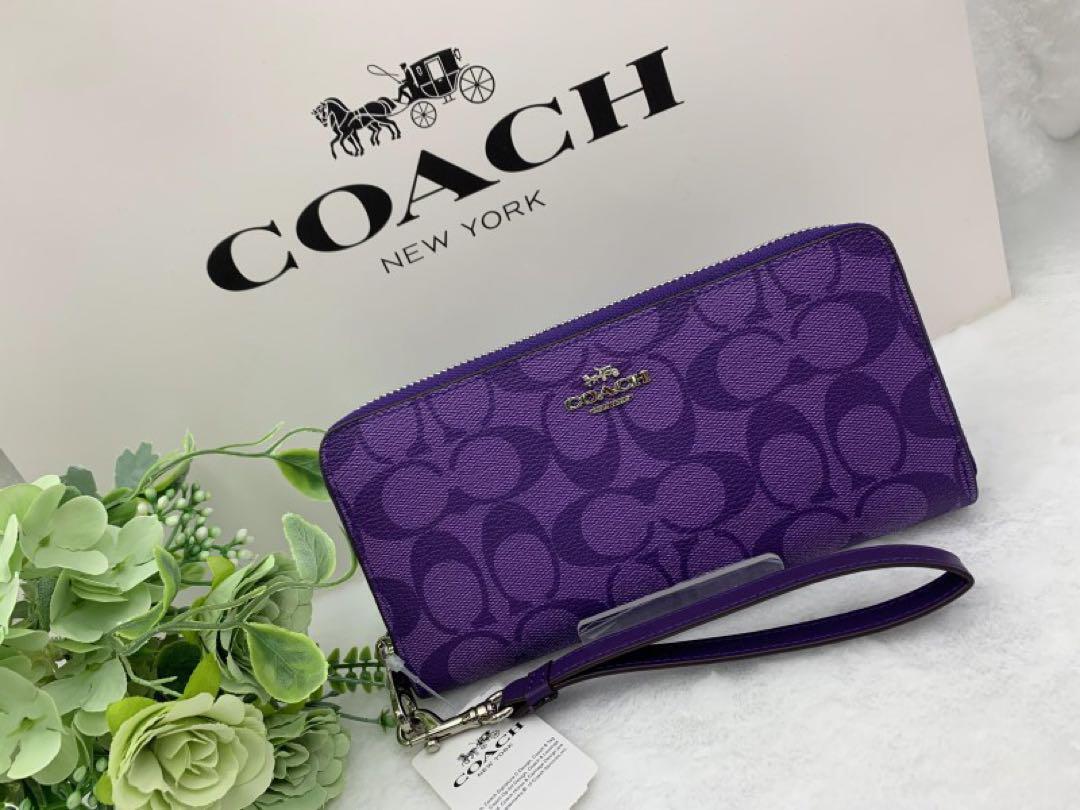 COACH C4452 Long Round Zip Wallet with Strap Purple COACH C4452 Long Round Zip Wallet with Strap Purple