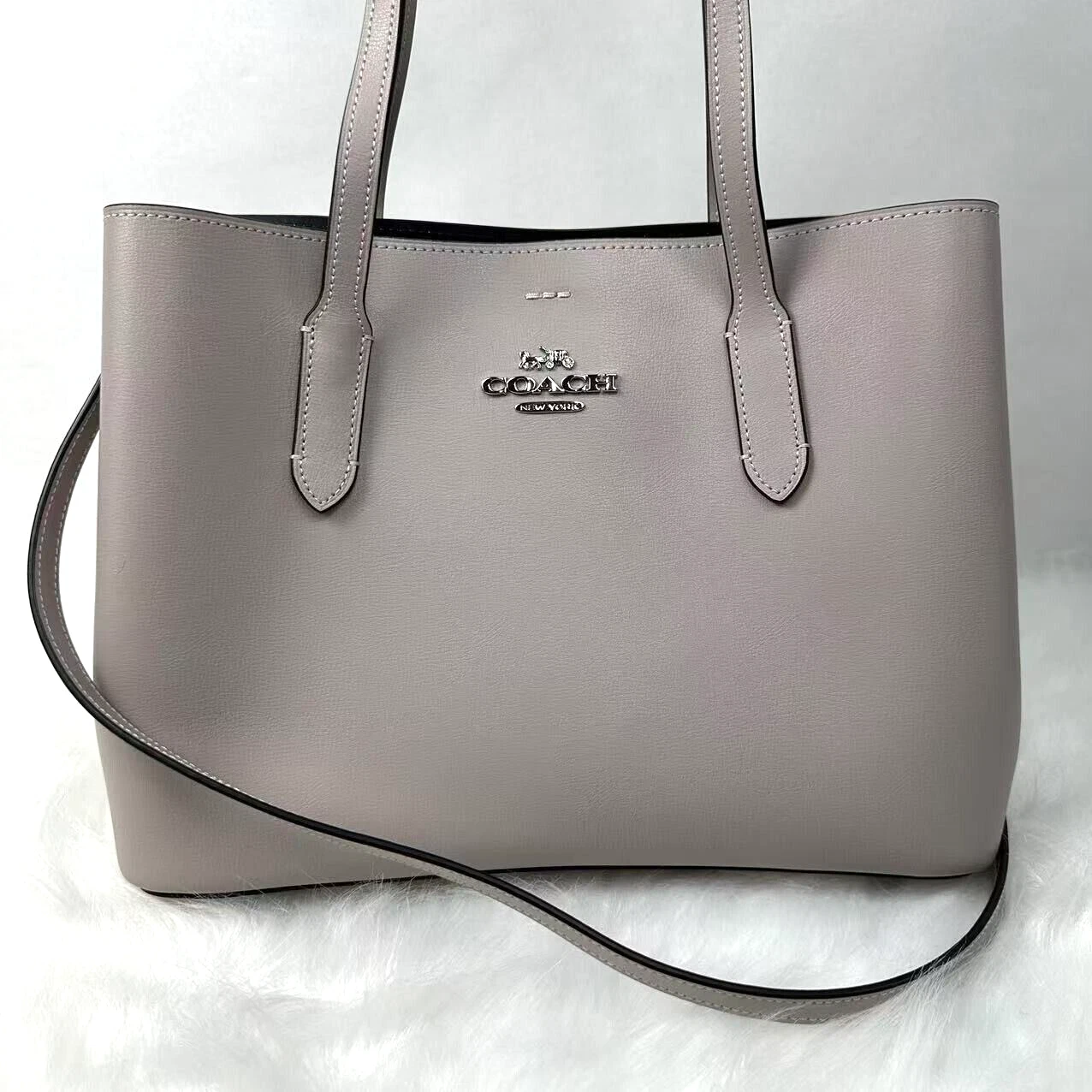 Coach Avenue tracolla a tracolla in pelle grigia doppia faccia F48733 nuova con etichetta