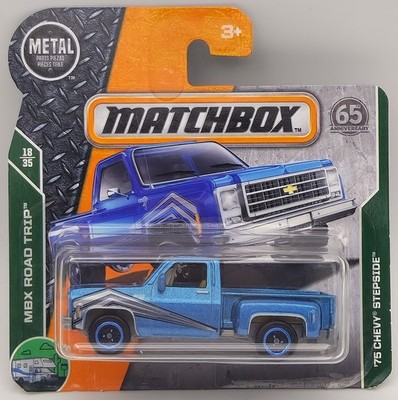 Matchbox 2018 Mainline - MBX Road Trip 18/35 - '75 Chevy Stepside - Light Blue