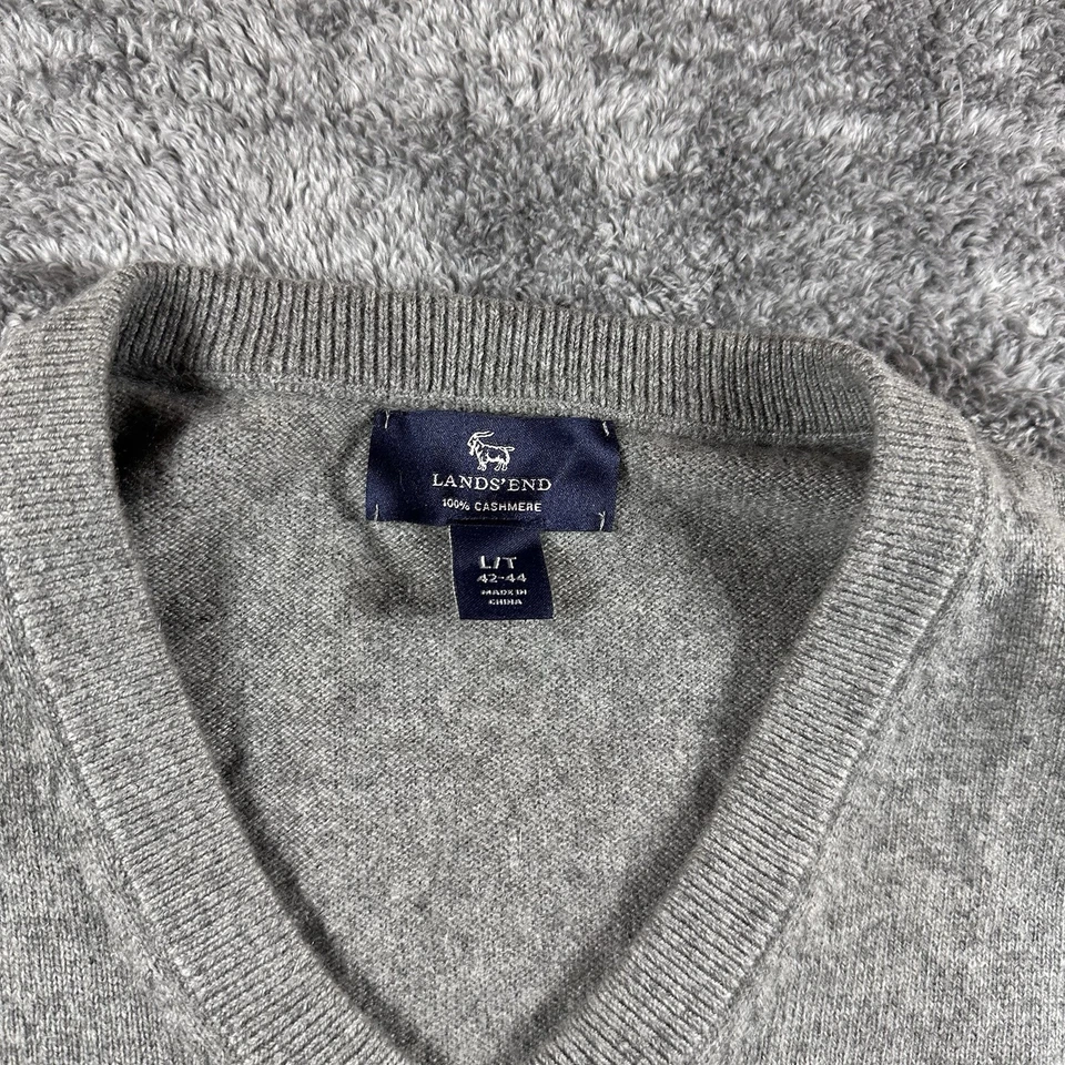 Lands End Sweater Mens LT Gray Cashnere Crew Neck Long Sleeve 42-44 - Image 4 of 4