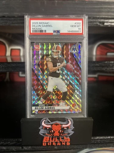 2025 Panini Mosaic Dillon Gabriel Mosaic Prizm #332 PSA 10 Browns