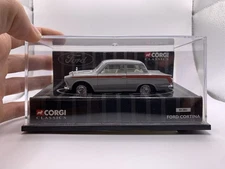 Corgi Classics 1:43 Ford Cortina Grey & Red #01301