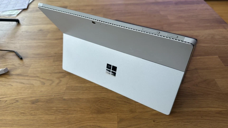 Microsoft Surface Pro 4 - Bild 4 von 4