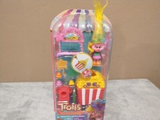DreamWorks Trolls Fun Fair Surprise FairFest Viva Small Doll 10 Accessories