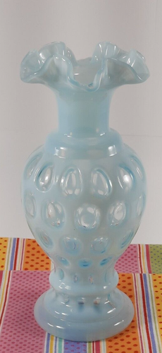 VINTAGE FENTON BLUE OPALESCENT COIN DOT VASE 8.5" TALL - Picture 3 of 5