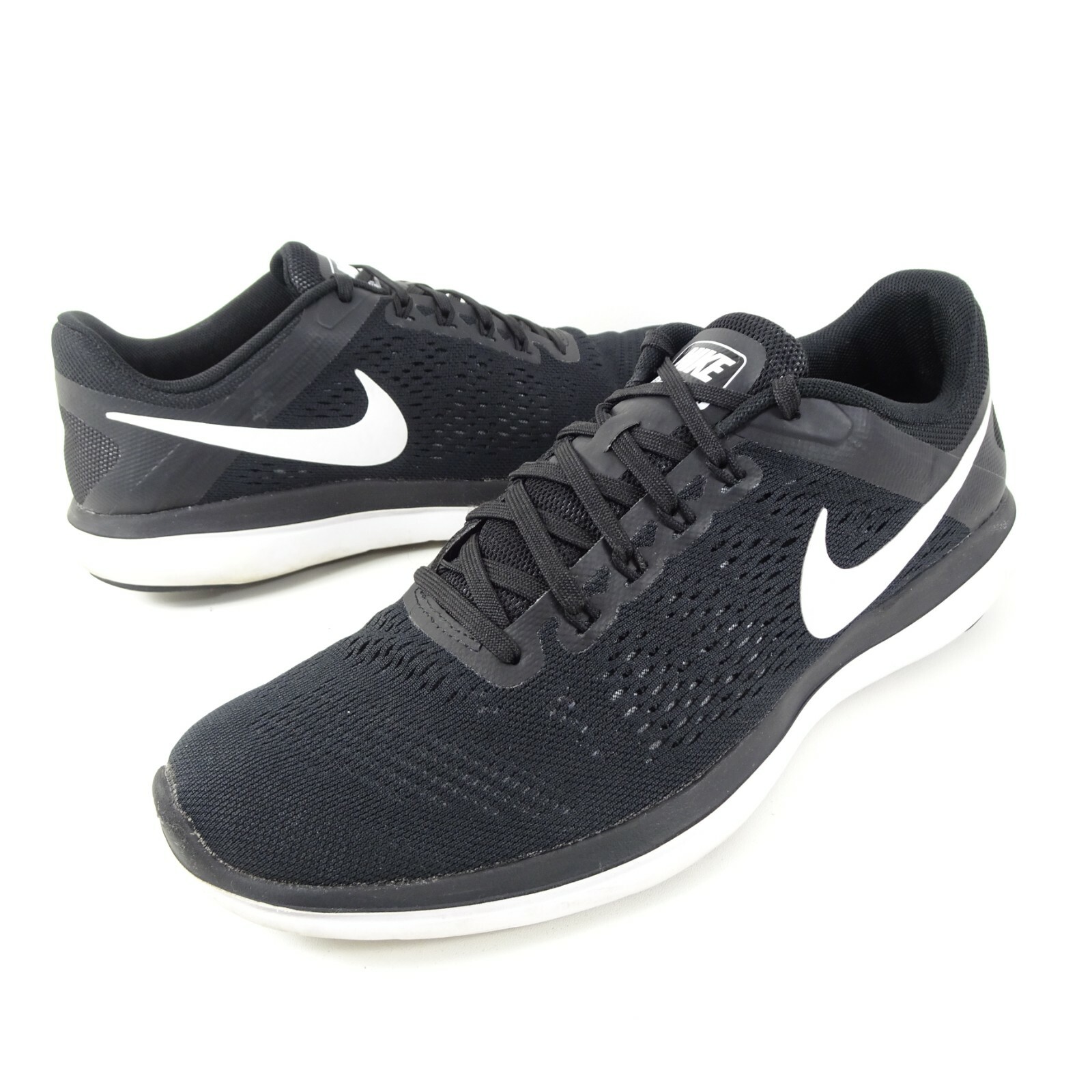 Size 9.5 - Nike Flex 2016 RN Black 
