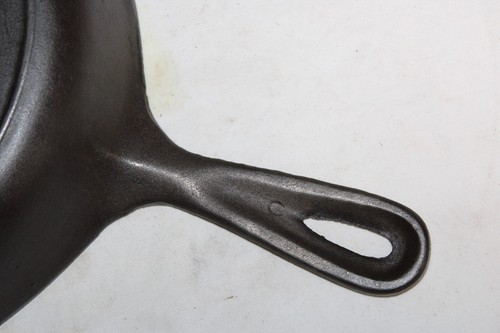 Martin Stove & Range #8 Cast Iron Skillet Hamburger Logo w/ Heat Ring - Picture 5 of 24
