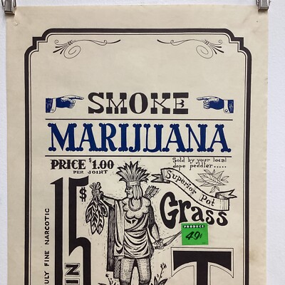 Rolly Crump Smoke Marijuana 