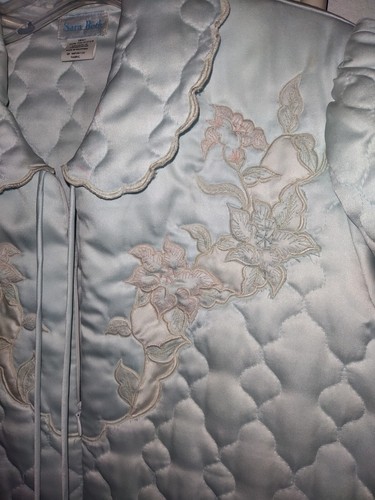 sara beth robe vintage 70s quilted polyester zippered unused Small pristine cond - Picture 4 of 22