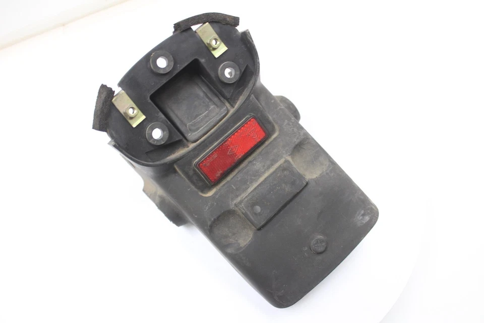 Suzuki GZ250 2003 negro OEM rueda trasera neumático abrazador guardabarros Foto 2 de 4