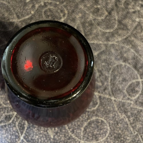 Vintage Anchor Hocking Glass Ruby Red Bud Vase MCM 3” Small - Picture 5 of 9