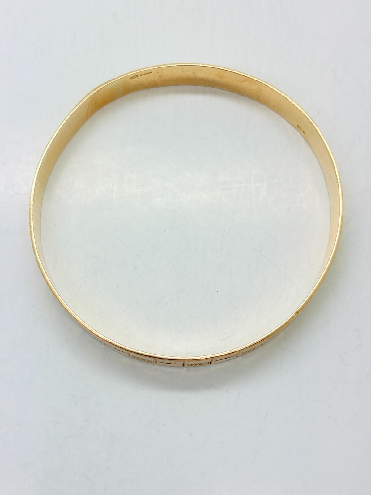 9ct Yellow Solid Gold Patterned Slave Bangle – 9.… - image 6