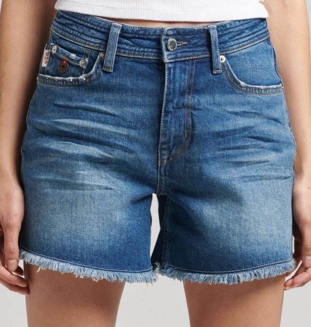 SUPERDRY Mid Rise Slim Shorts in Salem Mid Worn Blue W32 (fmn46-19.1)