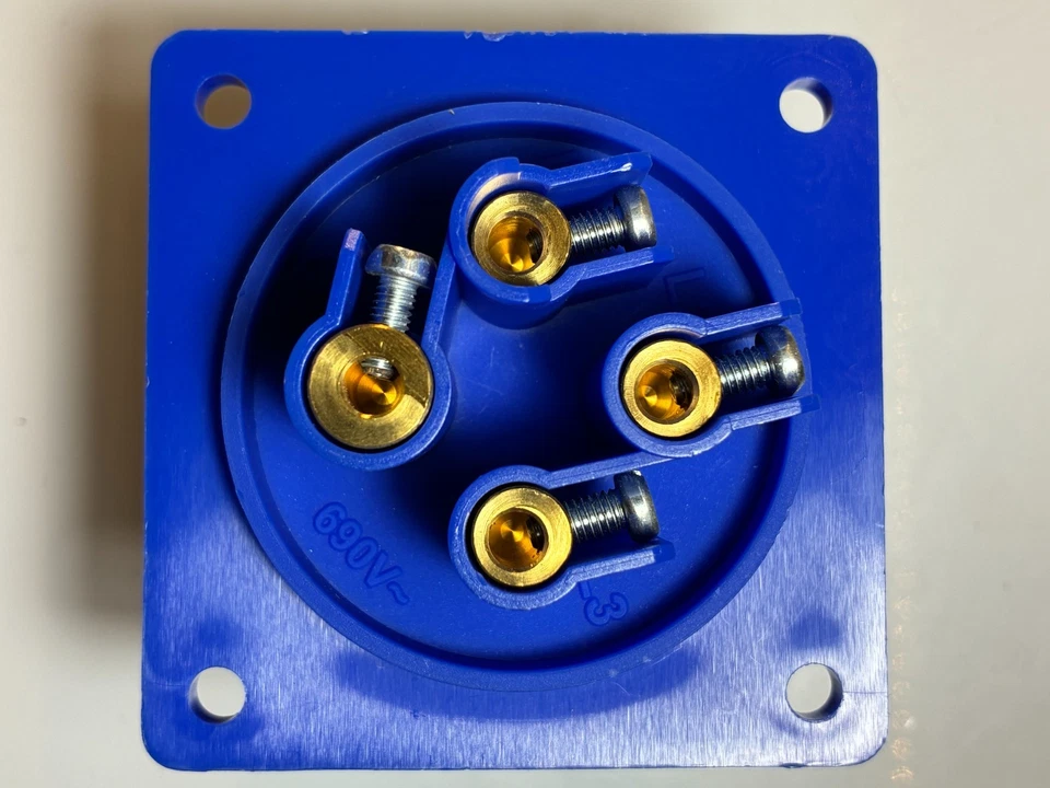 CEE Receptacle MALE Waterproof 32-AMP 250-Volt 3-Pole 4-Wire IP44 6H PCE 6249-9 - Image 4 of 4