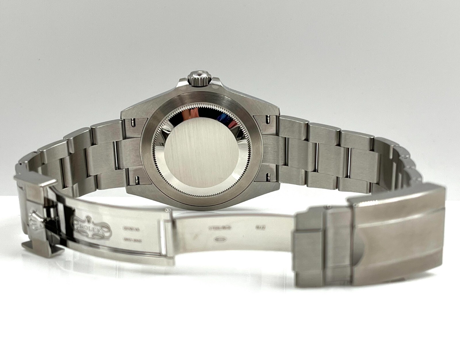 Rolex Airking 126900 Box & Papers 2024