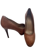 Stuart Weitzman Chic Classic Brown Leather High Heel Platform Pumps In Size 10