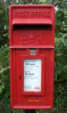 Photo 6x4 Close up, Elizabeth II postbox on Ribchester Road, Dinckley Pos c2016
