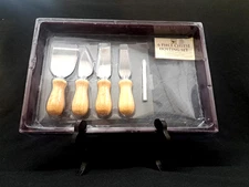 Professional 4 piece cheese seving set w/slate board perfect size for camp/rv