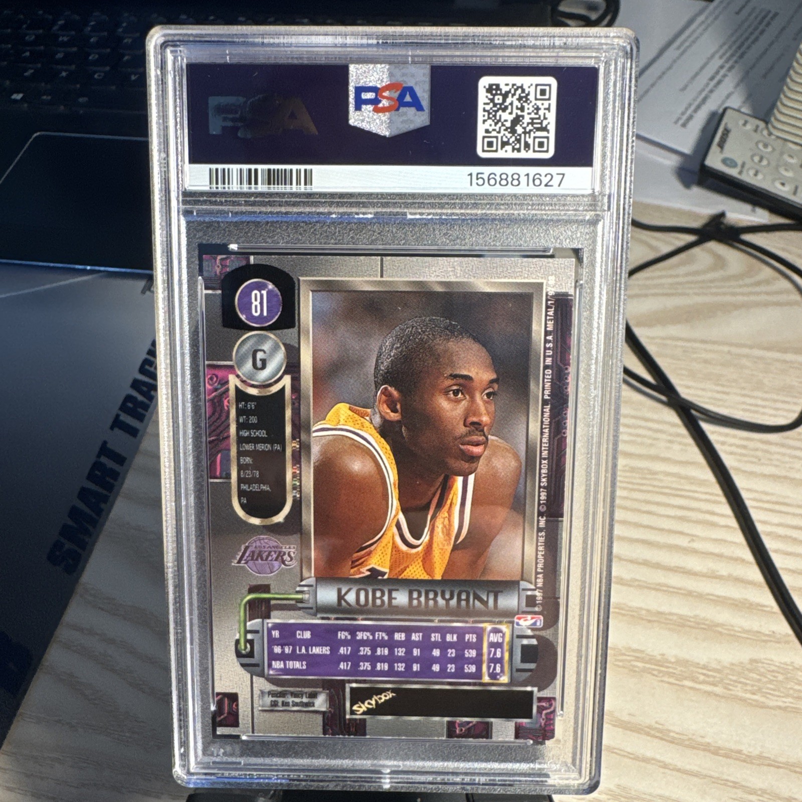 1997-98 Metal Universe - Kobe Bryant #81 PSA 6 view 2