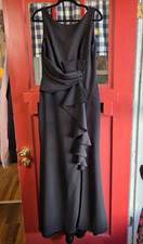 Betsy  Adam Women's Black Christine Scuba Crepe Ruffled Bow Gown Size 8