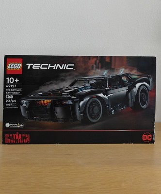LEGO TECHNIC: The Batman Batmobile (42127)