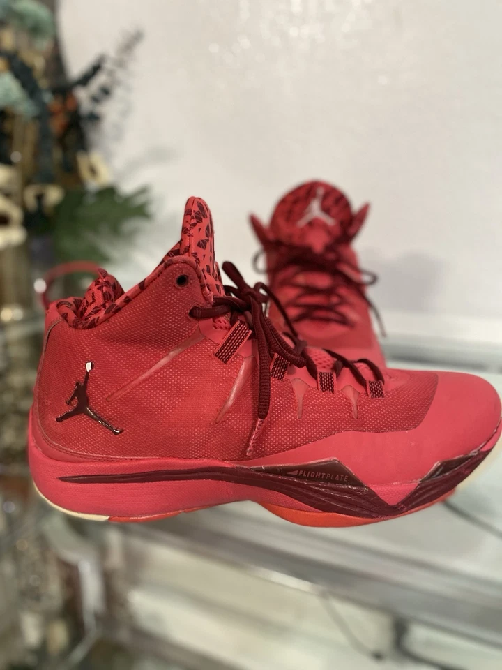 Jordan Super Fly 2 Fusion Red Team Rojo Blanco Camuflaje Zapatos de Baloncesto Raros Talla 9.5 Foto 4 de 4