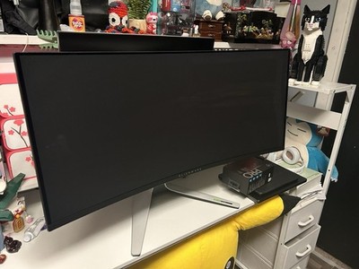 Alienware 34 175Hz QD-OLED WQHD 3440x1440 175Hz AW3423DW Curved Gaming Monitor