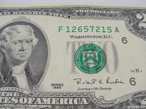 1995 TWO DOLLAR FEDERAL RESERVE NOTE Z2363 - Picture 2 of 3