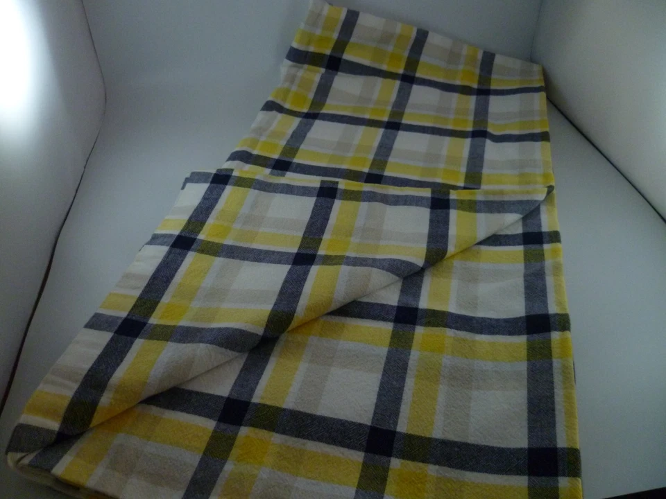 SET KATE SPADE NEW YORK Fabric Plaid Tablecloth & 8 Placemats Blue Yellow 55X108 - Image 4 of 4