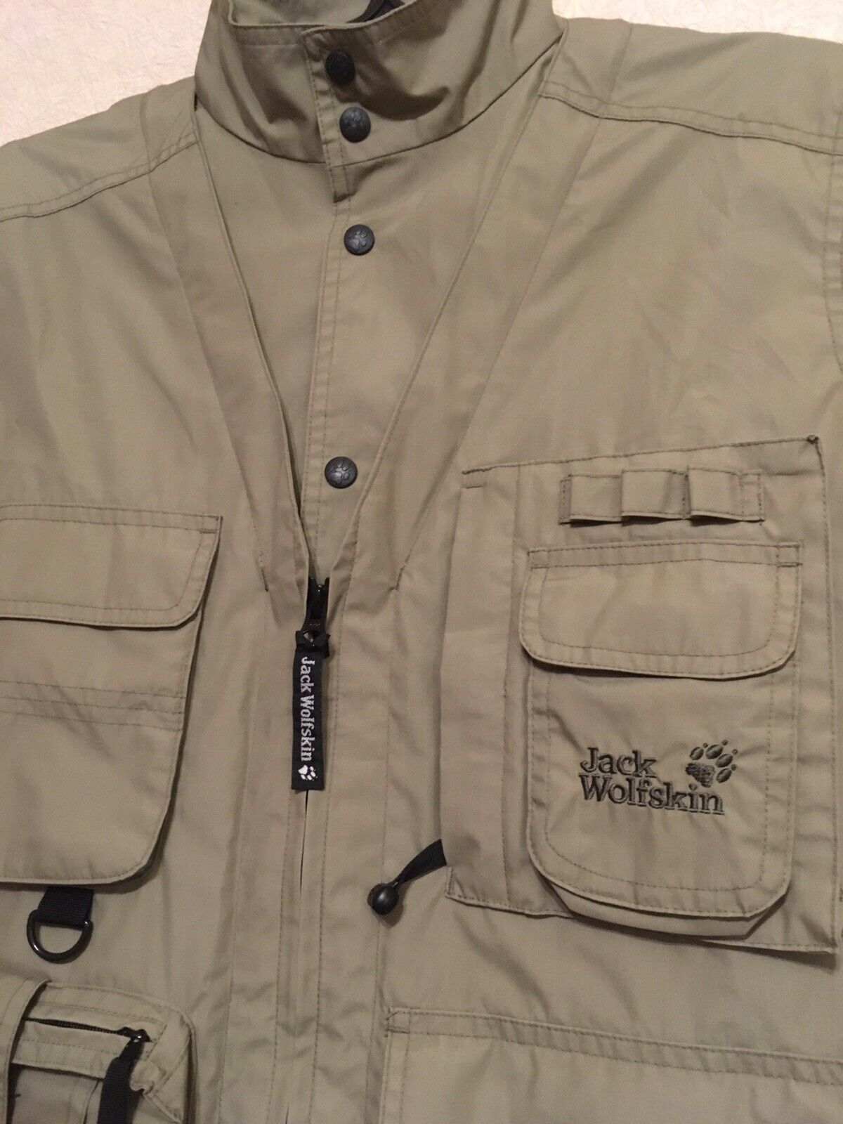 Jack Wolfskin Beige/grey Size S Hunting Fishing Transformers Vest