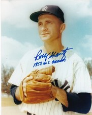 BOBBY SHANTZ   NEW YORK YANKEES  1958 WS CHAMPS   ACTION SIGNED 8x10