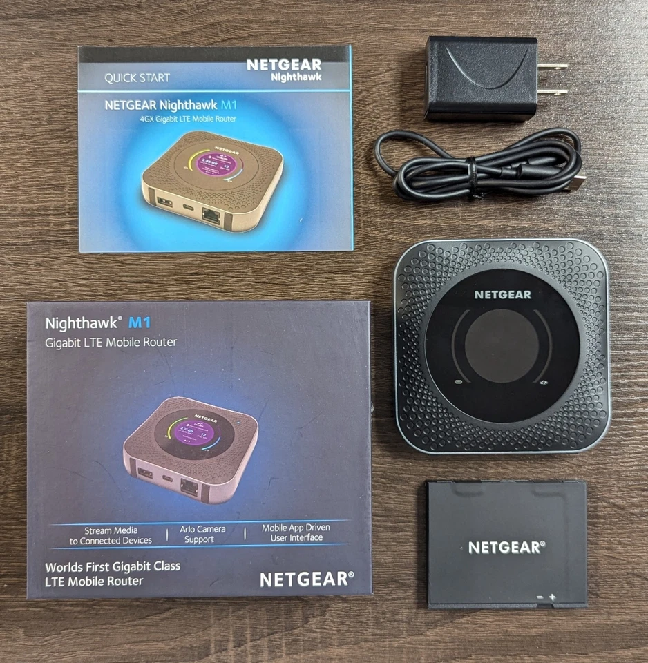 NETGEAR NIGHTHAWK M1 MR1100 PUNTO DE ACCESO DESBLOQUEADO LTE ROUTER MÓVIL - AT&T T-Mobile Foto 2 de 4