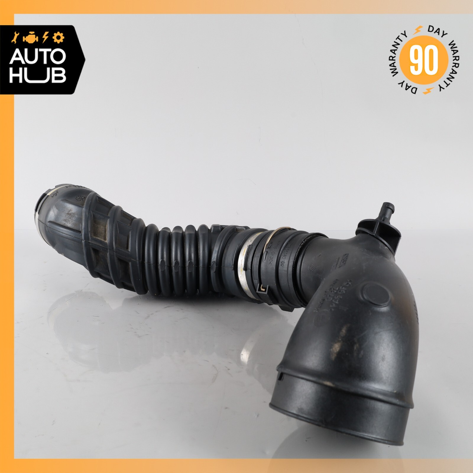 14-22 Maserati Quattroporte M156 Engine Right Air Intake Duct Pipe Hose Set OEM