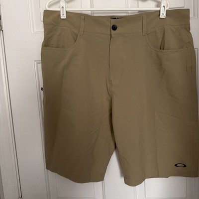 Beige /Tan Oakley Men's Baseline Hybrid 21 Shorts Size 38 Regular Fit Nice!