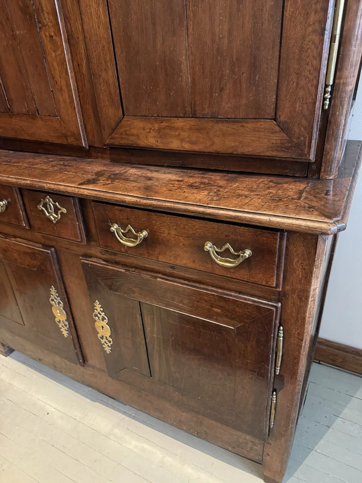 Antiguo mueble de cocina buffet de madera de cerezo Francia, Luis XV siglo XVIII Foto 4 de 4