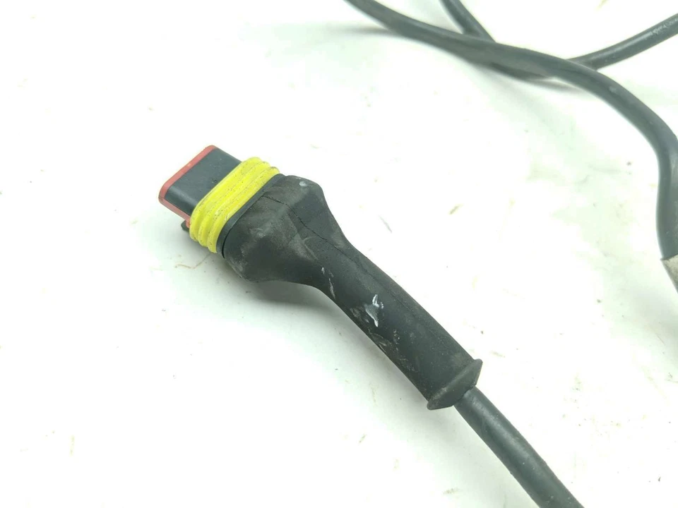 Lente de lâmpada de freio traseira 15 Can Am Spyder Roadster F3 710003348 - Imagem 3 de 4