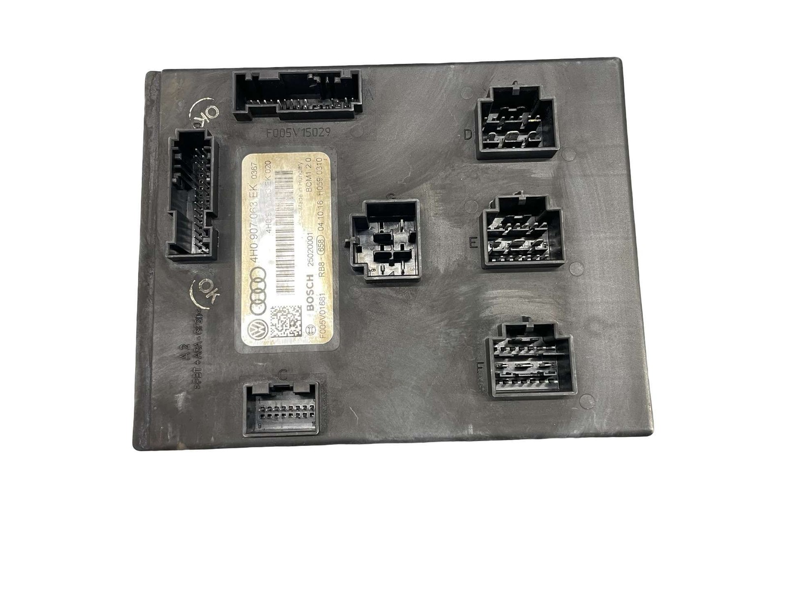 Lamborghini Huracan Onboard supply control module P/N 4H0907063EK