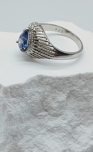 Sterling Silver Rainbow CZ Ring Size 6.5 - Picture 5 of 6