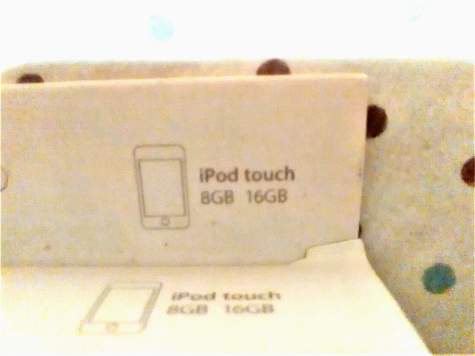 Sport Grip Backwinder Marware Ipod Touch Case with clip 8-16 GB - Image 4 of 4