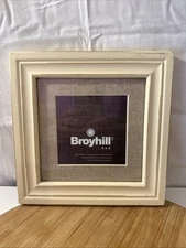 Picture frame by Broyhill 4 x 4 cream wooden frame Wall Or Table Top Display