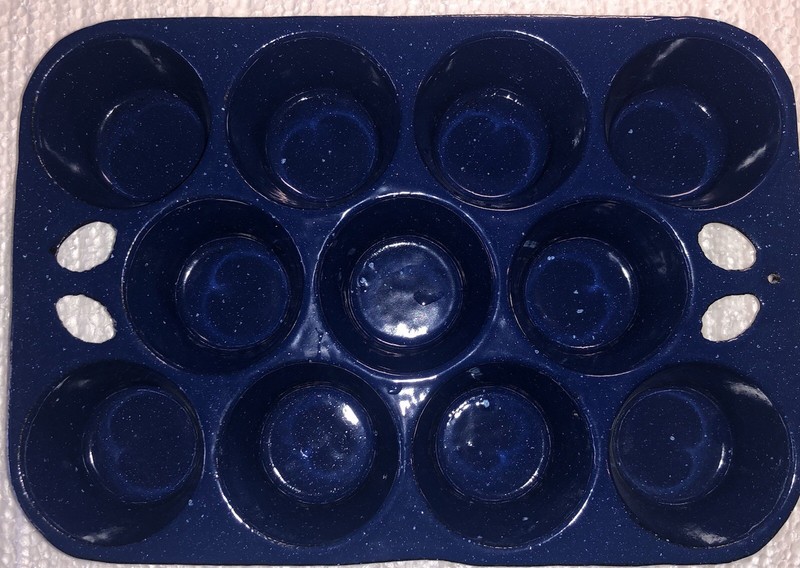 Vintage Unmarked Wagner Griswold Blue /speckled Muffin Pan 8”x11-1/2”