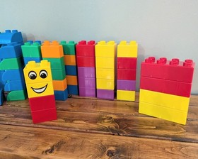 LEGO Vintage Duplo Large Quatro Bucket Set 5357 - 73 Pieces Bricks Bucket w Lid