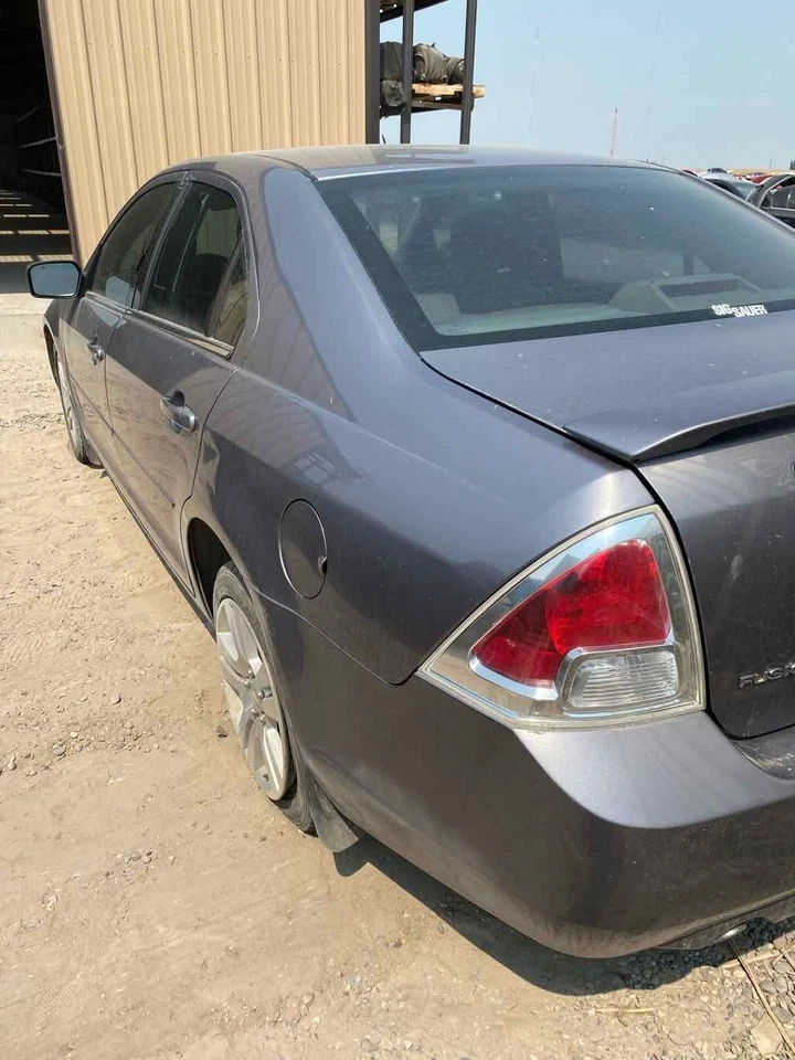 Used Fuel Injection Throttle Body fits: 2006 Ford Fusion Throttle Valve Assembly Foto 4 de 4