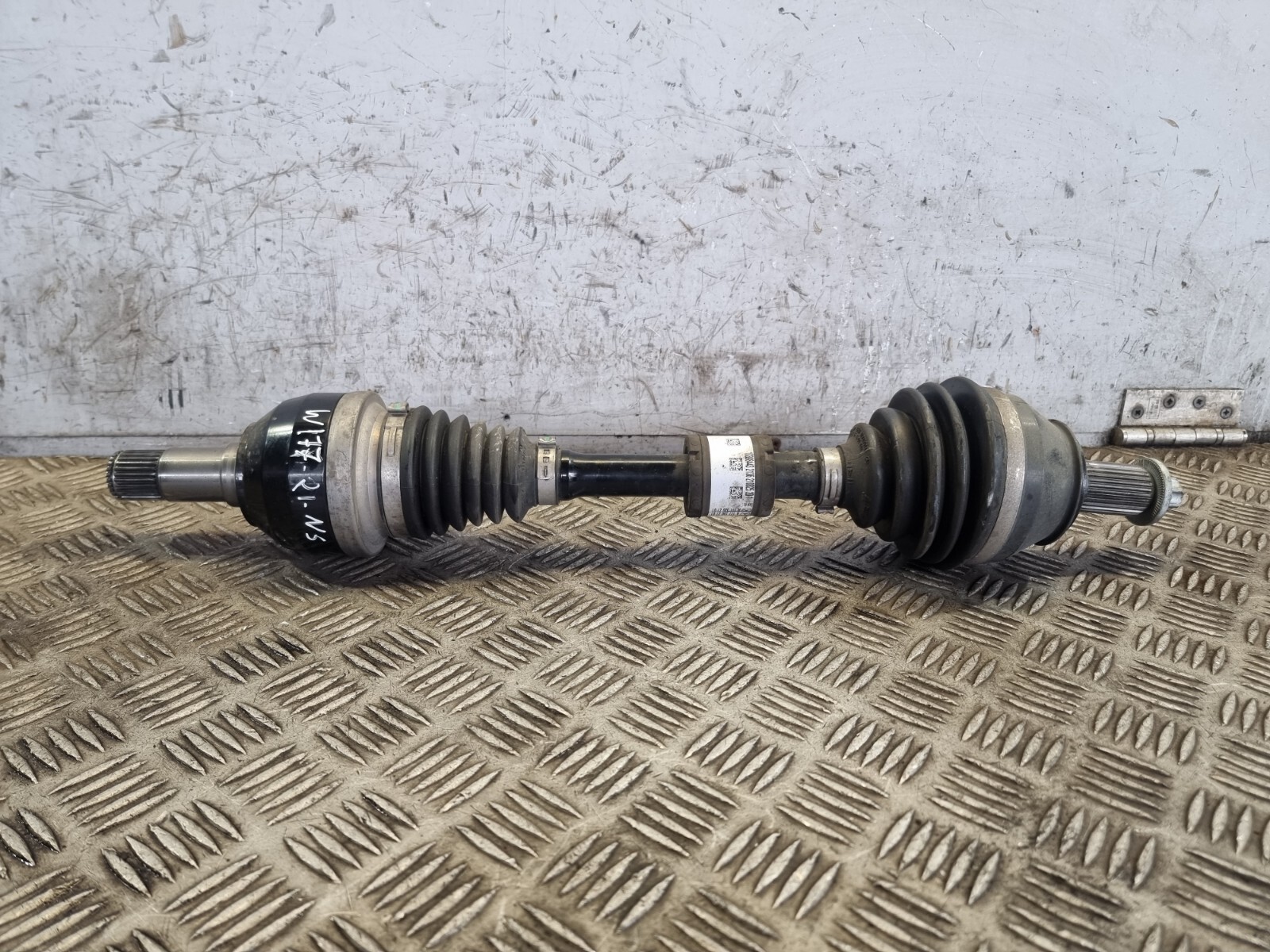 MERCEDES A CLASS DRIVESHAFT NS A1773302701 PETROL AUTO A180 W177 HATCHBACK 2021