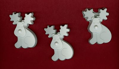 Reindeer w/big nose plaster of Paris painting project. Set of 12!