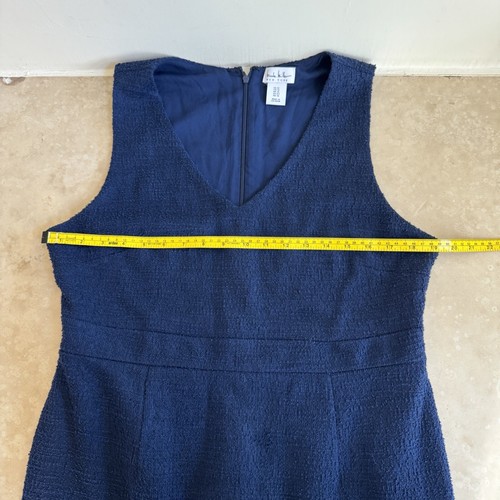 Nicole Miller Blue Tweed V Neck Sleeveless Knee Length Sheath Womens Size 12 - Picture 10 of 17