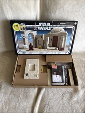 Star Wars Vintage Collection Streets of Mos Eisley Playset & Jawa Open Box